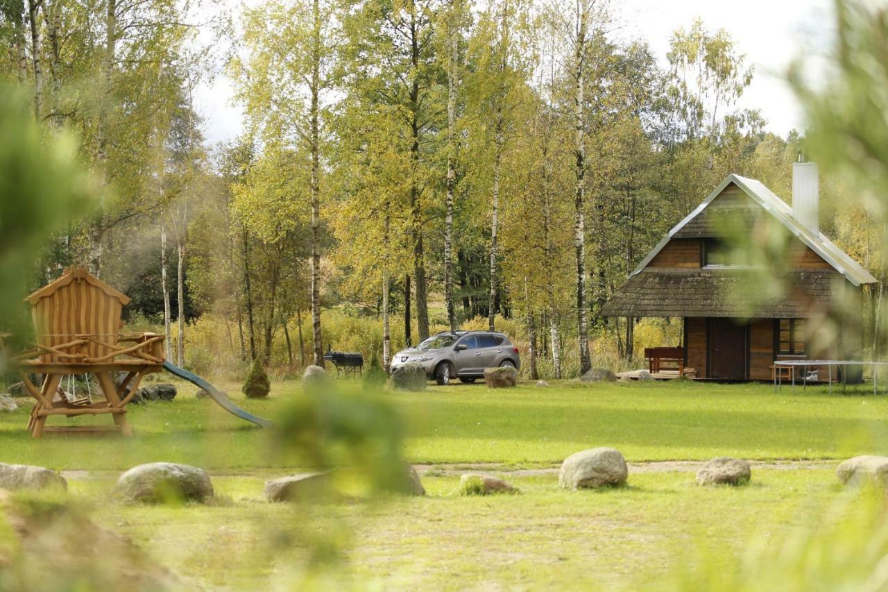 Kalniaus-Sodyba Villa Barkellai Buitenkant foto